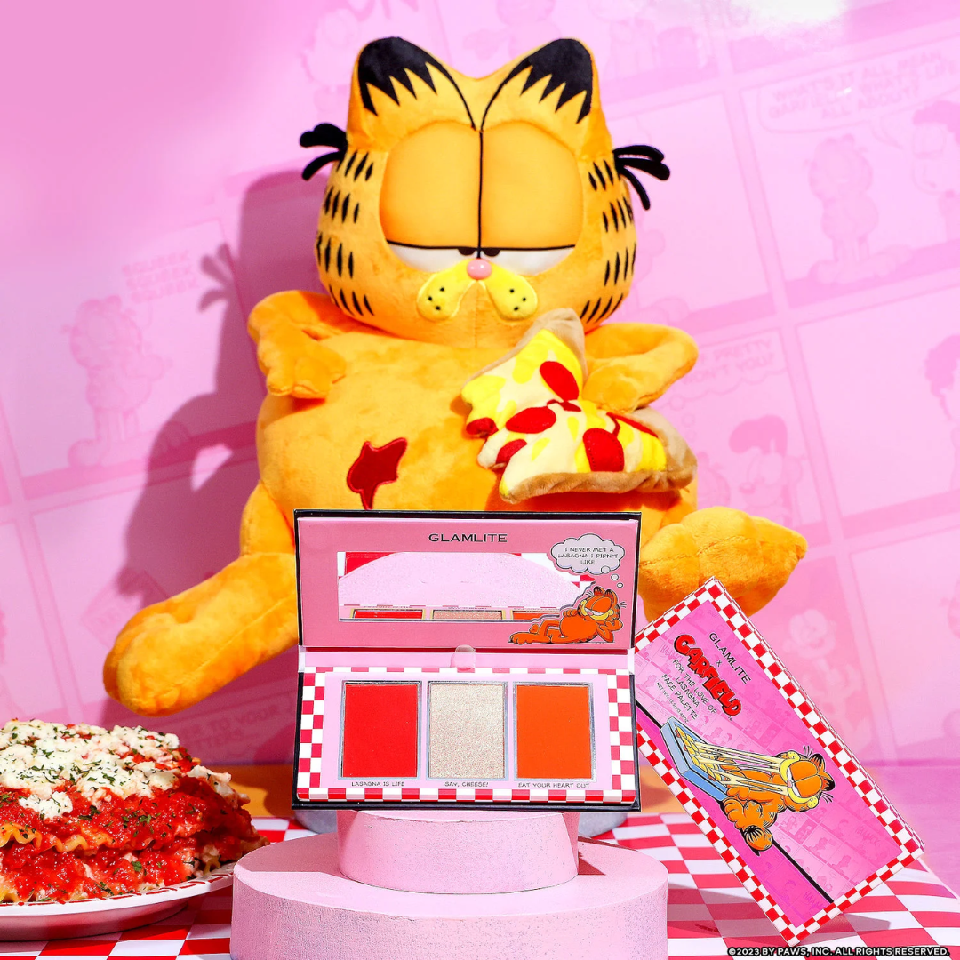 GLAMLITE X Garfield "For The Love Of Lasagna" Face Palette